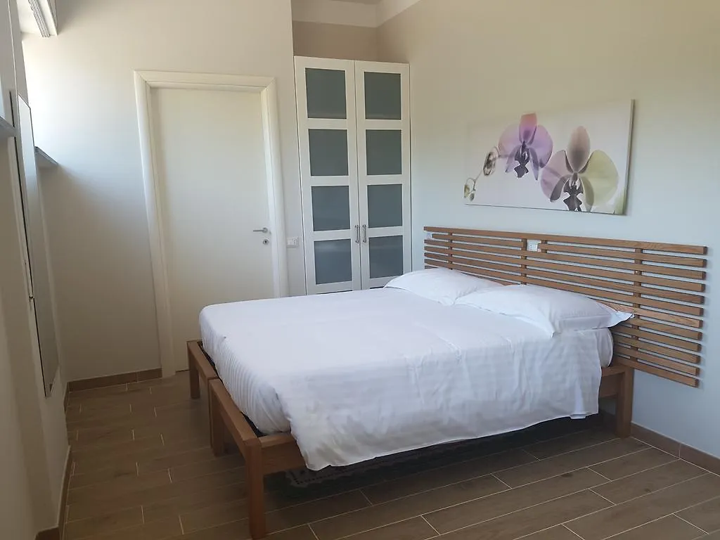 Residence Campo Rotondo Tavernerio Guest house