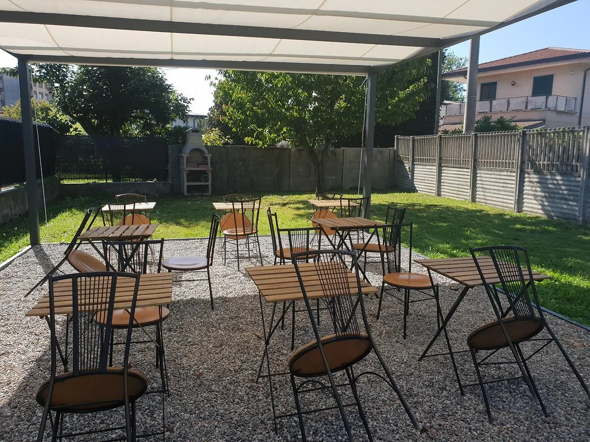 Residence Campo Rotondo Tavernerio Italien